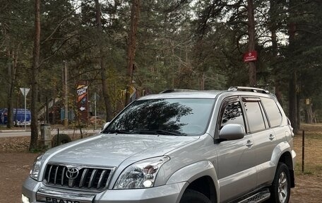Toyota Land Cruiser Prado 120 рестайлинг, 2005 год, 1 450 000 рублей, 2 фотография