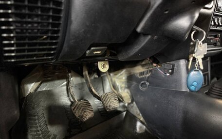 ГАЗ 3110 «Волга», 2001 год, 250 000 рублей, 28 фотография