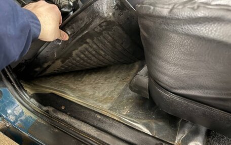 ГАЗ 3110 «Волга», 2001 год, 250 000 рублей, 27 фотография