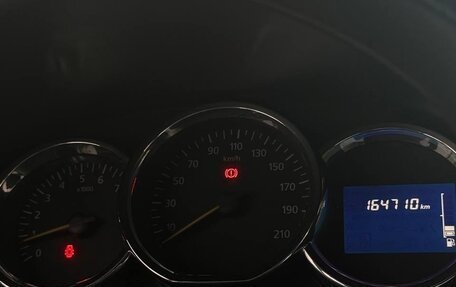 Renault Sandero II рестайлинг, 2016 год, 750 000 рублей, 6 фотография