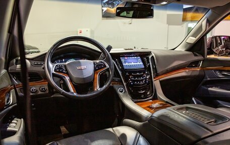 Cadillac Escalade IV, 2016 год, 3 998 000 рублей, 15 фотография