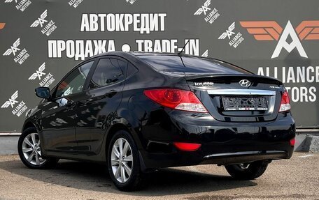 Hyundai Solaris II рестайлинг, 2011 год, 810 000 рублей, 5 фотография