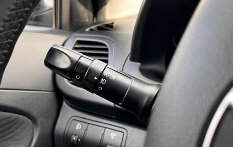 Hyundai Solaris II рестайлинг, 2011 год, 810 000 рублей, 18 фотография