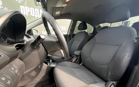 Hyundai Solaris II рестайлинг, 2011 год, 810 000 рублей, 11 фотография