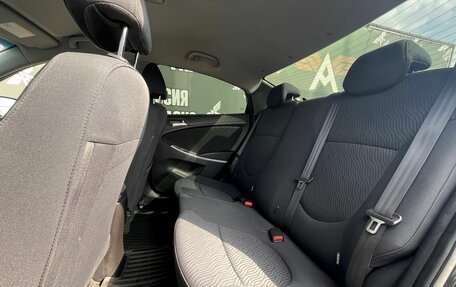 Hyundai Solaris II рестайлинг, 2011 год, 810 000 рублей, 13 фотография