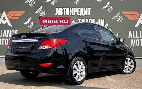 Hyundai Solaris II рестайлинг, 2011 год, 810 000 рублей, 8 фотография