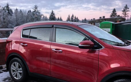 KIA Sportage IV рестайлинг, 2018 год, 1 800 000 рублей, 13 фотография