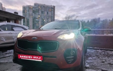 KIA Sportage IV рестайлинг, 2018 год, 1 800 000 рублей, 5 фотография