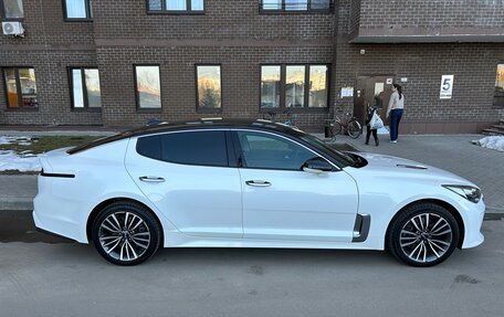 KIA Stinger I, 2018 год, 2 600 000 рублей, 4 фотография