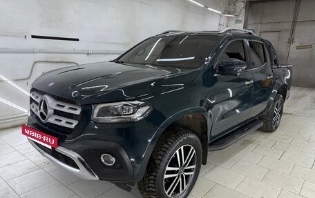 Mercedes-Benz X-Класс I, 2018 год, 2 900 000 рублей, 2 фотография