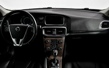 Volvo V40 Cross Country I, 2017 год, 1 789 000 рублей, 14 фотография