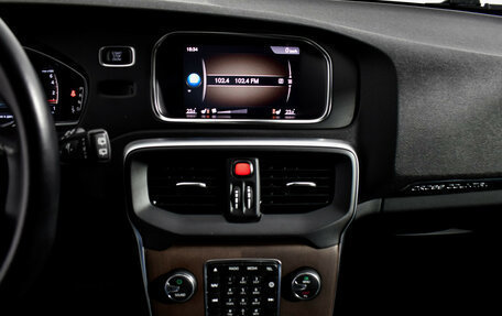 Volvo V40 Cross Country I, 2017 год, 1 789 000 рублей, 18 фотография