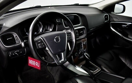 Volvo V40 Cross Country I, 2017 год, 1 789 000 рублей, 9 фотография