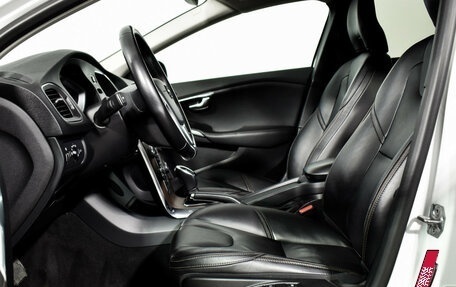 Volvo V40 Cross Country I, 2017 год, 1 789 000 рублей, 10 фотография