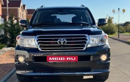 Toyota Land Cruiser 200, 2014 год, 4 300 000 рублей, 2 фотография