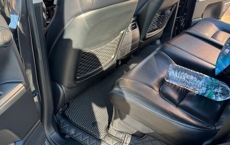 Toyota Land Cruiser 200, 2014 год, 4 300 000 рублей, 15 фотография