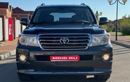 Toyota Land Cruiser 200, 2014 год, 4 300 000 рублей, 27 фотография