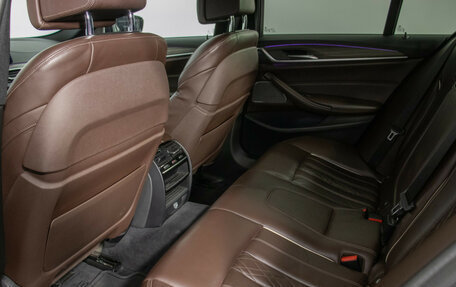 BMW 5 серия, 2018 год, 3 880 000 рублей, 11 фотография