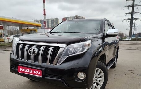 Toyota Land Cruiser Prado 150 рестайлинг 2, 2014 год, 3 500 000 рублей, 1 фотография