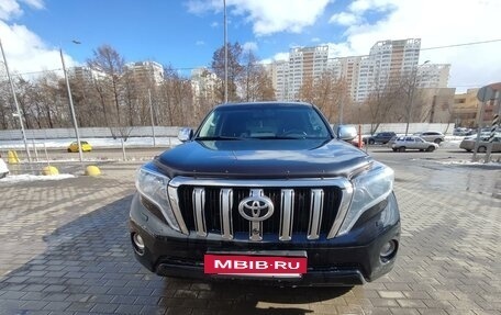 Toyota Land Cruiser Prado 150 рестайлинг 2, 2014 год, 3 500 000 рублей, 2 фотография