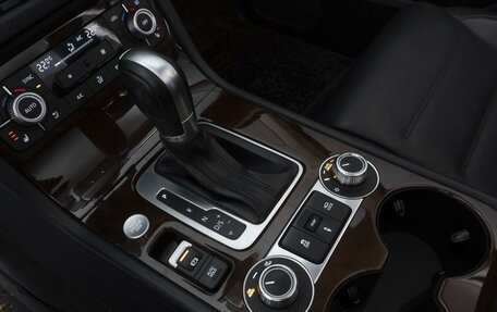 Volkswagen Touareg III, 2017 год, 3 286 000 рублей, 12 фотография