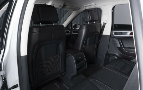 Volkswagen Touareg III, 2017 год, 3 286 000 рублей, 11 фотография