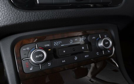 Volkswagen Touareg III, 2017 год, 3 286 000 рублей, 16 фотография