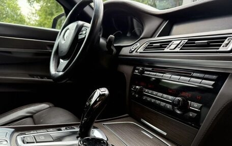 BMW 7 серия, 2013 год, 2 500 000 рублей, 12 фотография