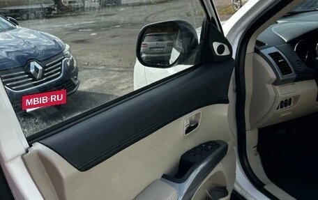 Citroen C-Crosser, 2012 год, 1 028 000 рублей, 7 фотография