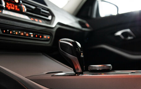 BMW 3 серия, 2019 год, 2 999 999 рублей, 19 фотография