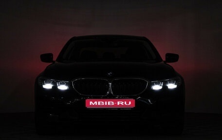 BMW 3 серия, 2019 год, 2 999 999 рублей, 25 фотография