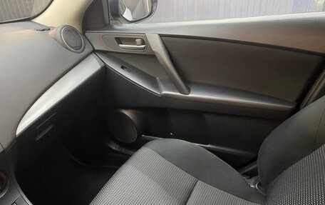 Mazda 3, 2012 год, 950 000 рублей, 13 фотография