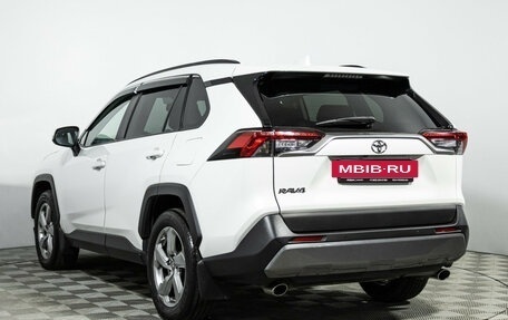 Toyota RAV4, 2021 год, 2 549 898 рублей, 7 фотография