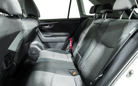 Toyota RAV4, 2021 год, 2 549 898 рублей, 10 фотография