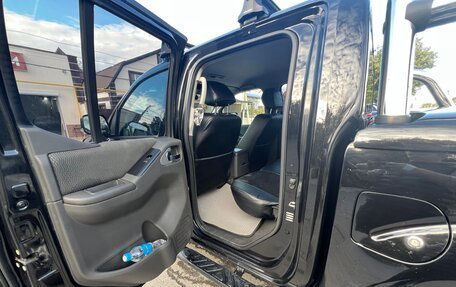 Nissan Navara (Frontier), 2011 год, 1 900 000 рублей, 13 фотография