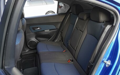 Chevrolet Cruze II, 2011 год, 679 000 рублей, 9 фотография