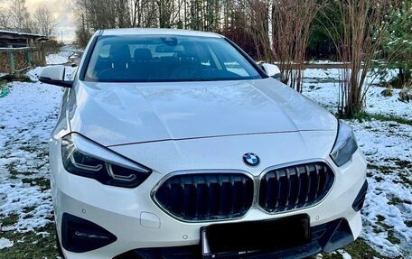 BMW 2 серия F44, 2020 год, 2 400 000 рублей, 2 фотография