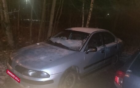 Mitsubishi Carisma I, 2000 год, 147 000 рублей, 3 фотография