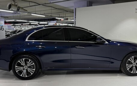 Mercedes-Benz E-Класс, 2025 год, 7 100 011 рублей, 6 фотография