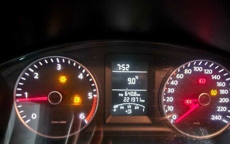 Volkswagen Transporter T5 рестайлинг, 2011 год, 1 550 000 рублей, 3 фотография