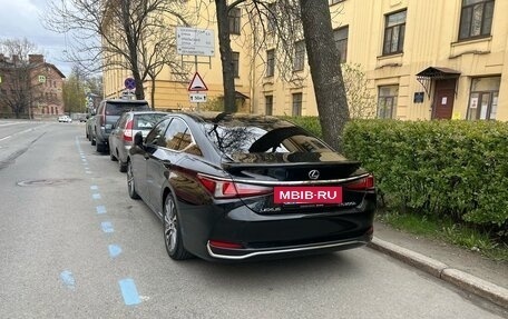 Lexus ES VII, 2018 год, 3 500 000 рублей, 2 фотография