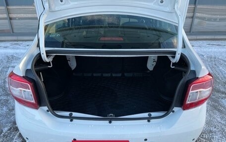 Renault Logan II, 2017 год, 599 000 рублей, 12 фотография