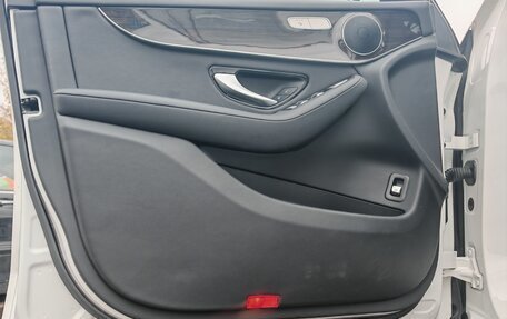 Mercedes-Benz GLC, 2017 год, 3 100 000 рублей, 11 фотография