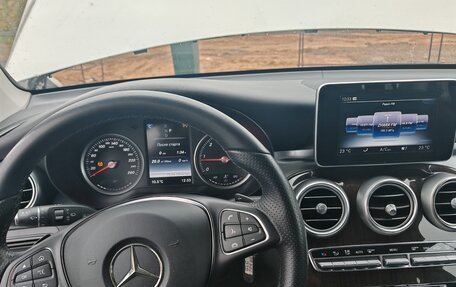 Mercedes-Benz GLC, 2017 год, 3 100 000 рублей, 9 фотография