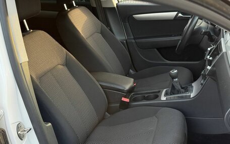 Volkswagen Passat B7, 2011 год, 740 000 рублей, 13 фотография