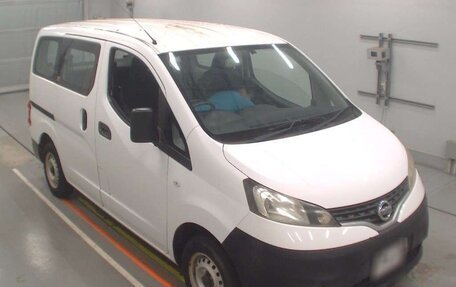 Nissan NV200, 2016 год, 1 110 000 рублей, 2 фотография