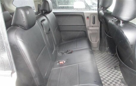 Honda Freed I, 2010 год, 960 000 рублей, 5 фотография