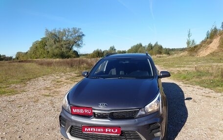 KIA Rio IV, 2021 год, 1 250 000 рублей, 1 фотография