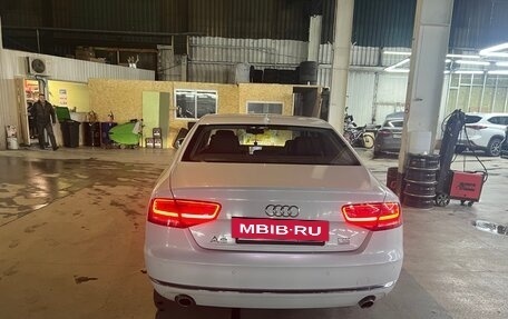 Audi A8, 2010 год, 1 400 000 рублей, 14 фотография