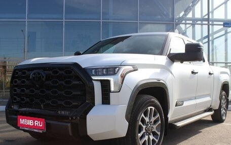 Toyota Tundra, 2022 год, 9 500 000 рублей, 1 фотография